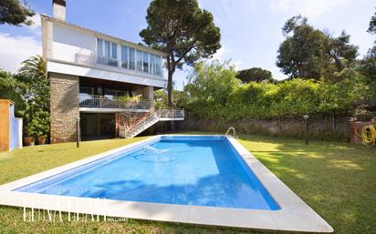 Garden of House or chalet for sale in Castelldefels  with Air Conditioner, Heating and Private garden