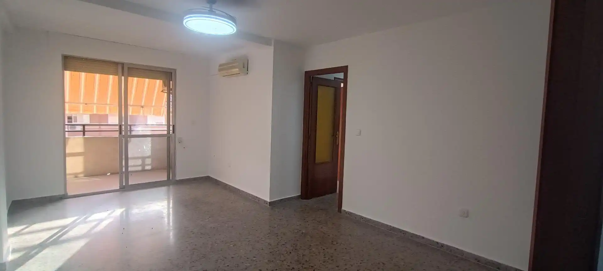 Flat for rent in Murcia  with Air Conditioner, Private garden and Terrace