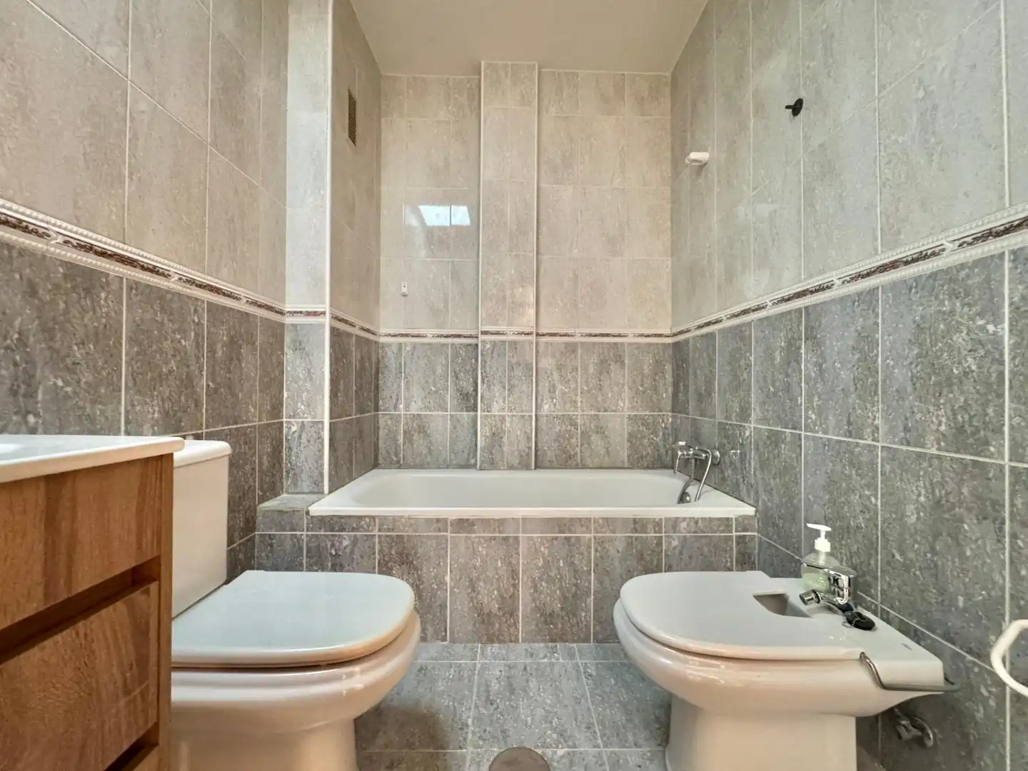 Baño de Dúplex en venta en Murcia con Aire acondicionado, Terraza y Trastero