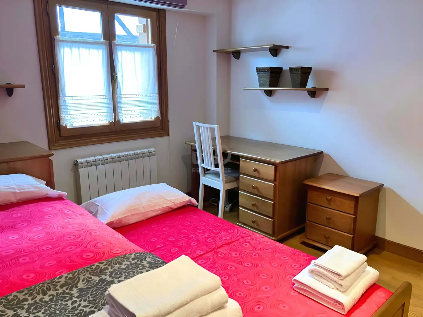 Schlafzimmer von Wohnung zum Verkauf in Goizueta mit Klimaanlage und Heizung