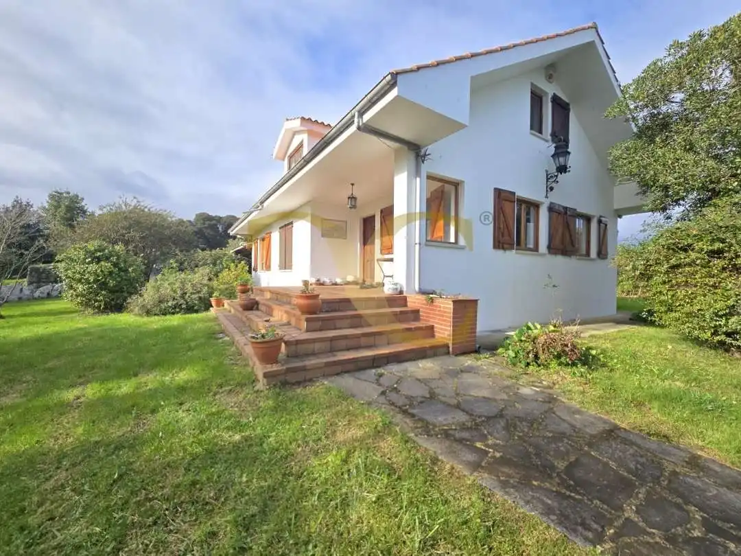 Jardín de Casa o chalet en venta en Llanes con Calefacción, Jardín privado y Terraza