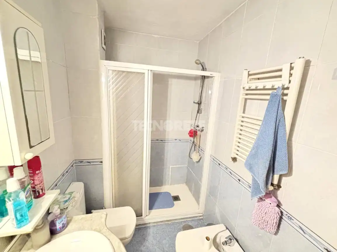 Baño de Piso en venta en Móstoles con Calefacción y Terraza