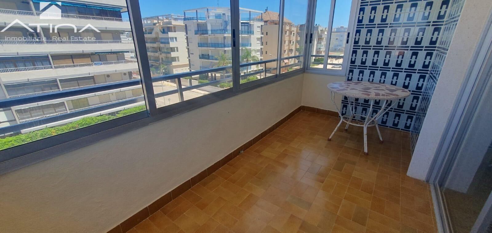 Dormitori de Apartament en venda en Daimús amb Terrassa