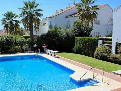 Jardí de Casa adosada en venda en Mijas amb Terrassa i Piscina