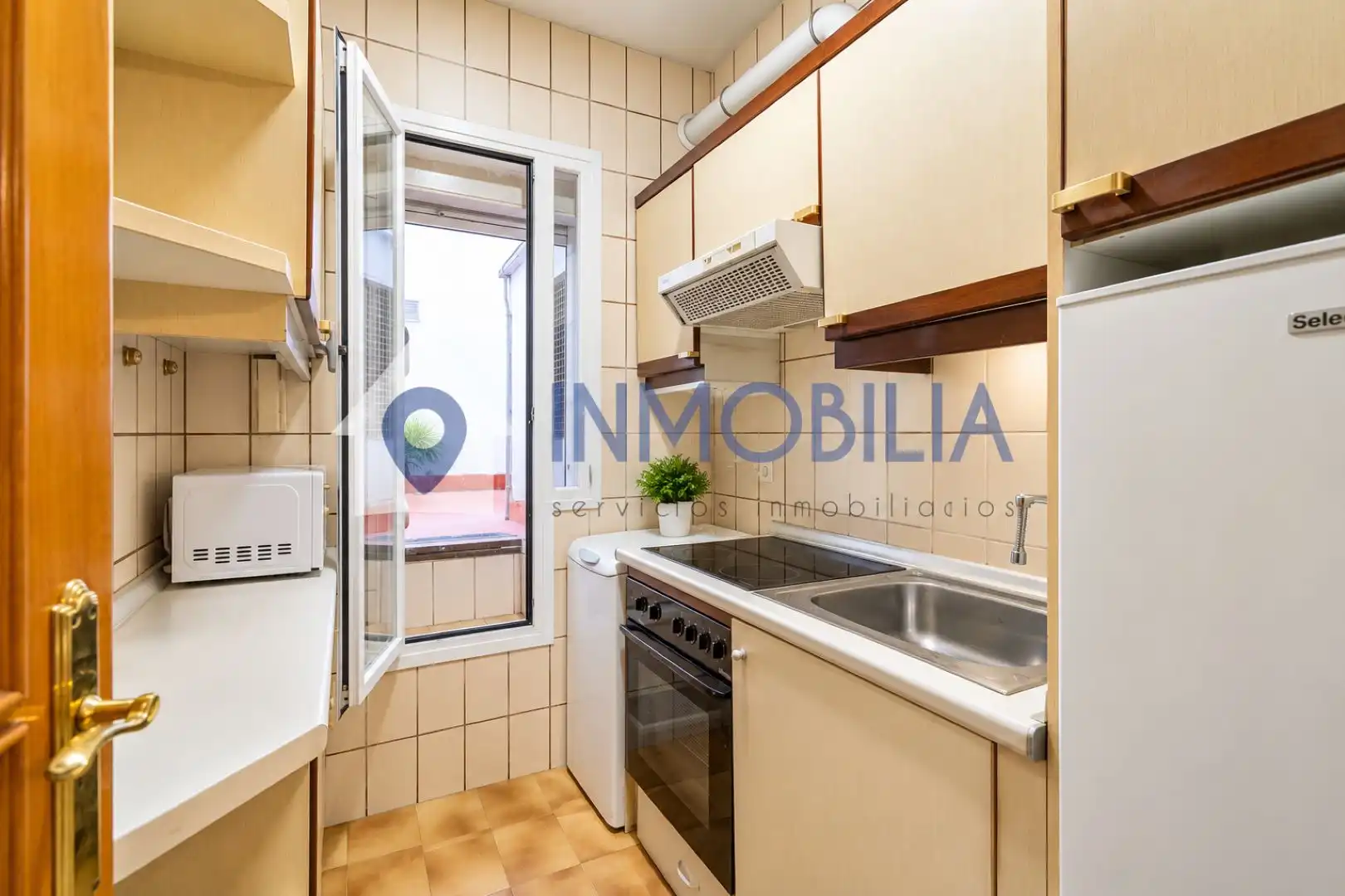 Flat for sale in Paseo Marqués de Zafra, imagen 11