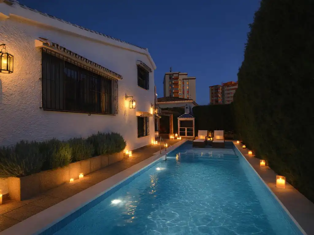 Piscina de Casa o chalet en venta en Fuengirola con Aire acondicionado, Amueblado y Horno