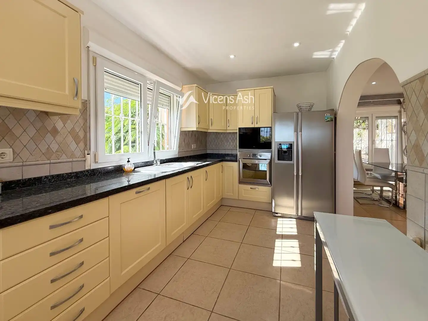 Kitchen of Houses for sale in Jávea / Xàbia  with Air Conditioner, Heating and Terrace
