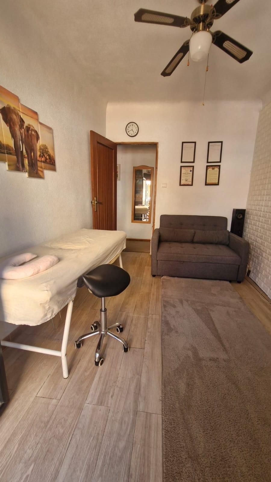 Dormitori de Apartament en venda en Alicante / Alacant amb Aire condicionat i Balcó