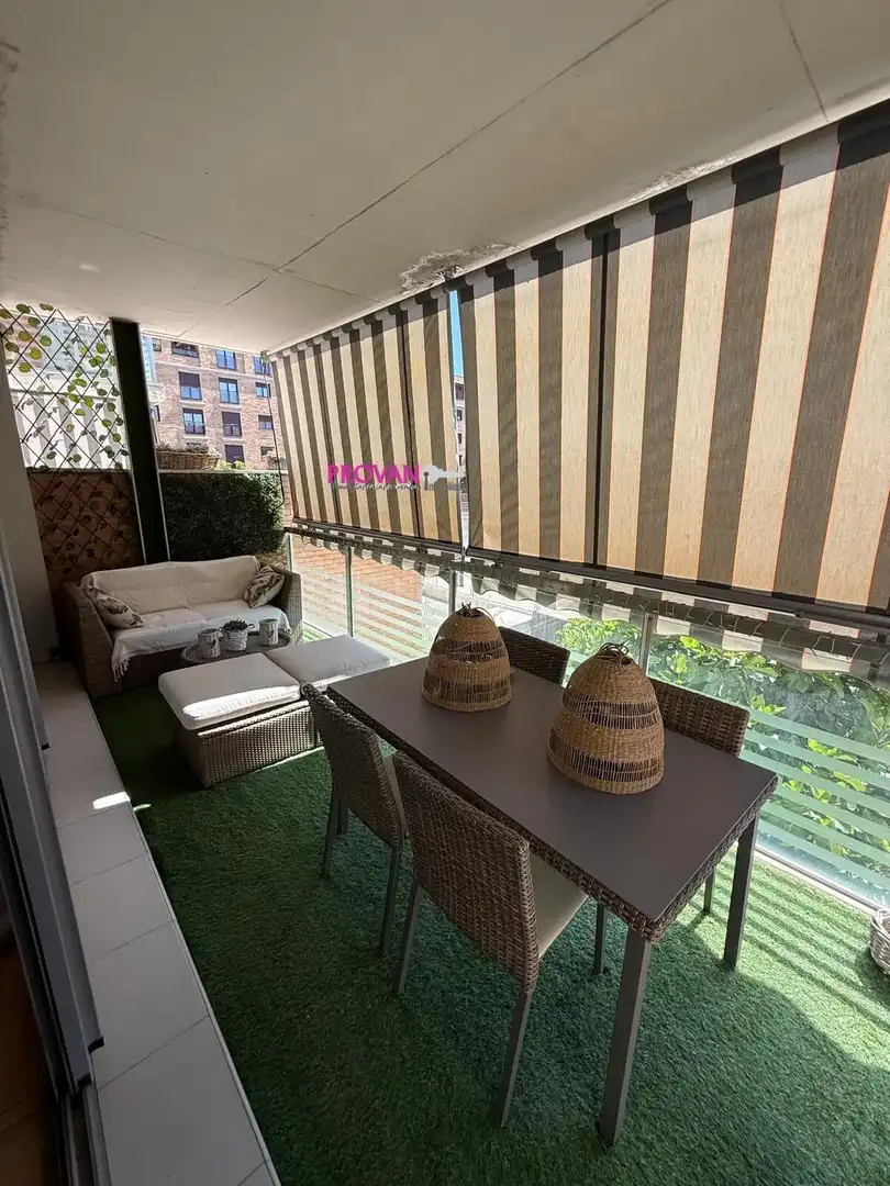 Piso en venta en Parla Este