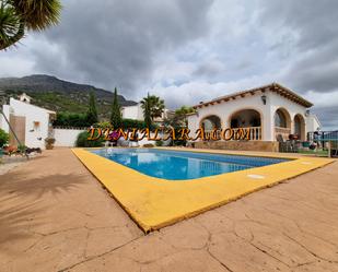 Vista exterior de Casa o xalet en venda en Tormos amb Aire condicionat, Terrassa i Piscina