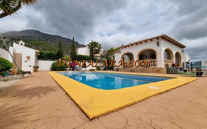 Vista exterior de Casa o xalet en venda en Tormos amb Aire condicionat, Terrassa i Piscina