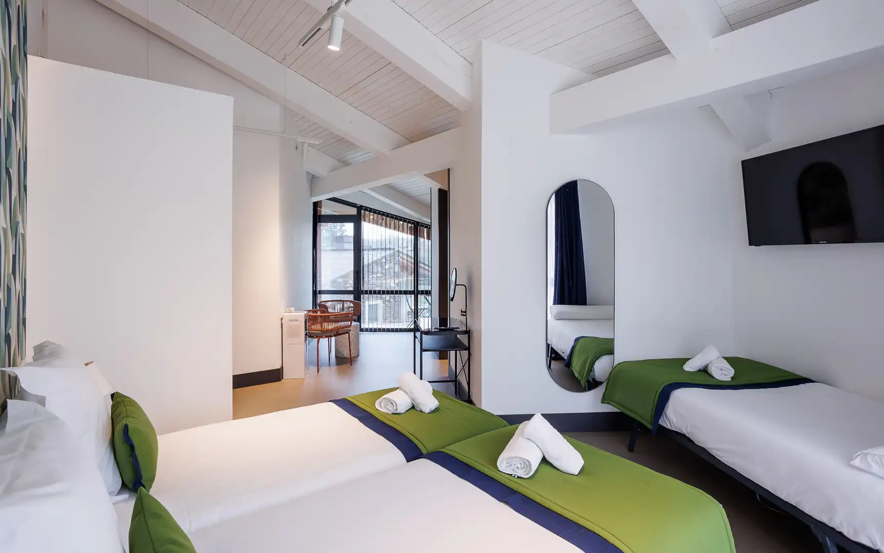 Bedroom of Commercial properties for sale in Friol  with Furnished