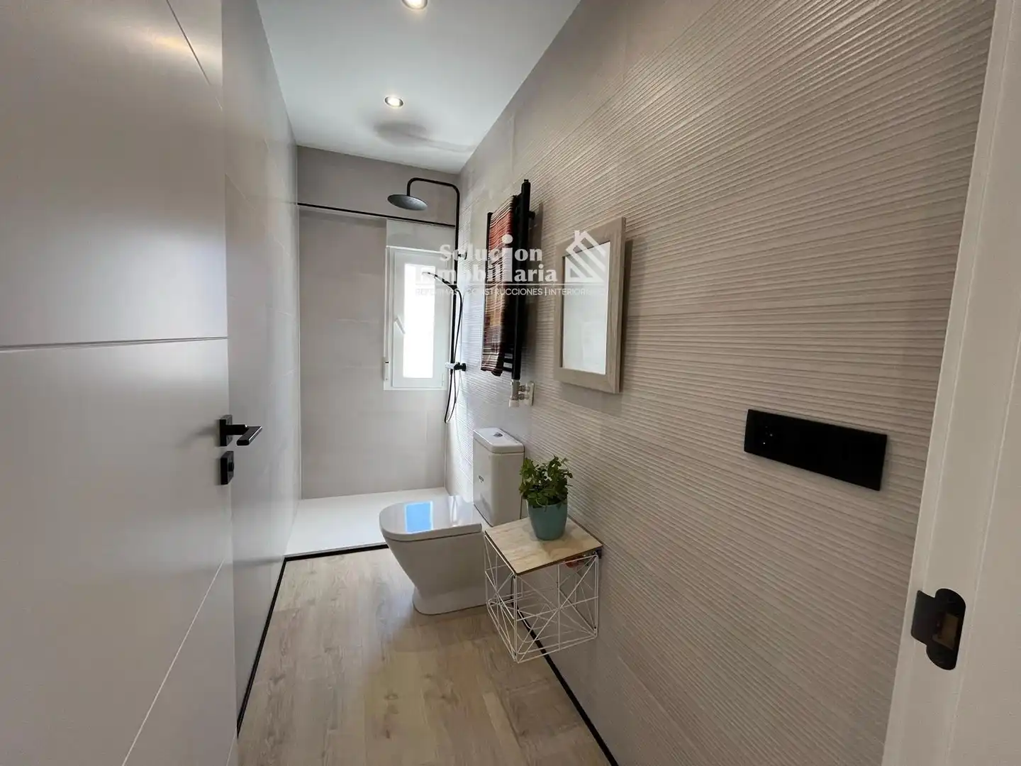Baño de Piso en venta en Salamanca con Calefacción y Terraza