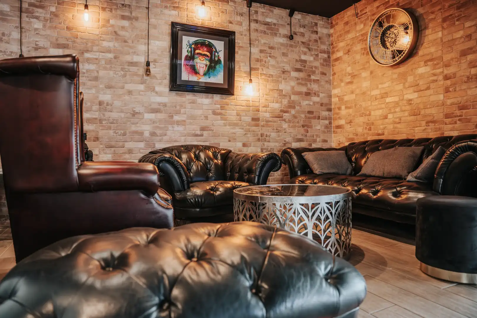 Commercial properties for sale in Marbella  with Air Conditioner