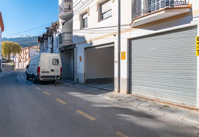 Local comercial en Venta en Güéjar Sierra