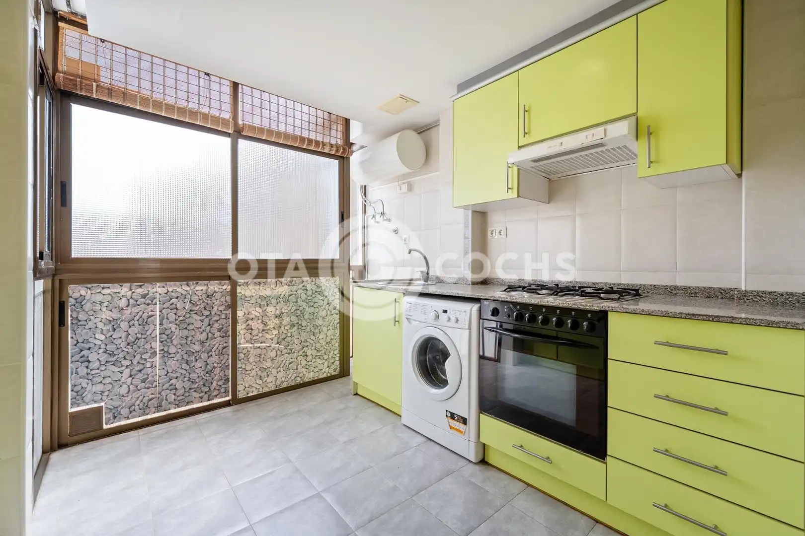 Cocina de Piso en venta en Tarragona con Aire acondicionado
