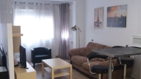 Foto 5 de Piso de alquiler en Plaza Crevillente - Antiguos Juzgados - El Asilo, Elche / Elx