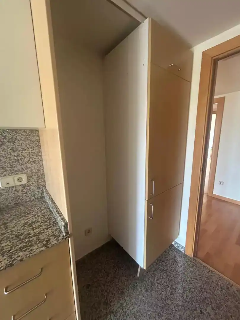 Küche von Wohnung zur Miete in Girona mit Klimaanlage, Heizung und Parkett