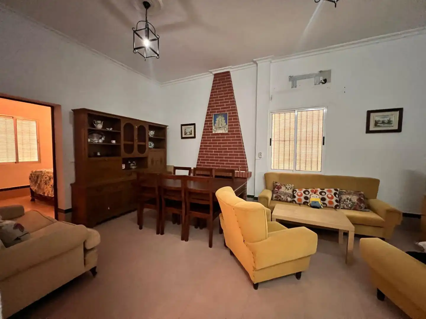 Sala de estar de Casa o chalet en venta en Los Palacios y Villafranca con Piscina