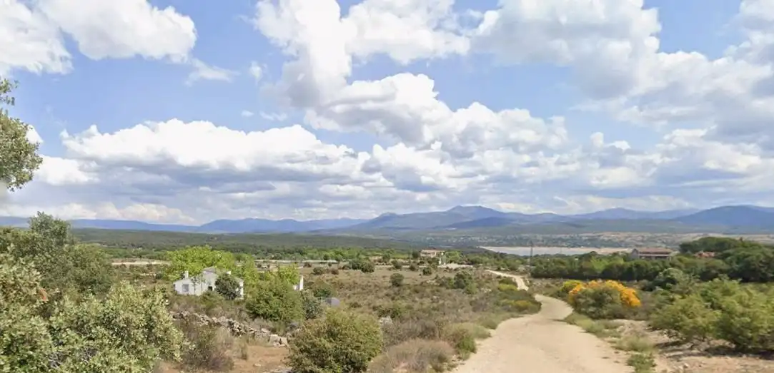 Casa o chalet en venta en El Berrueco con Jardín privado