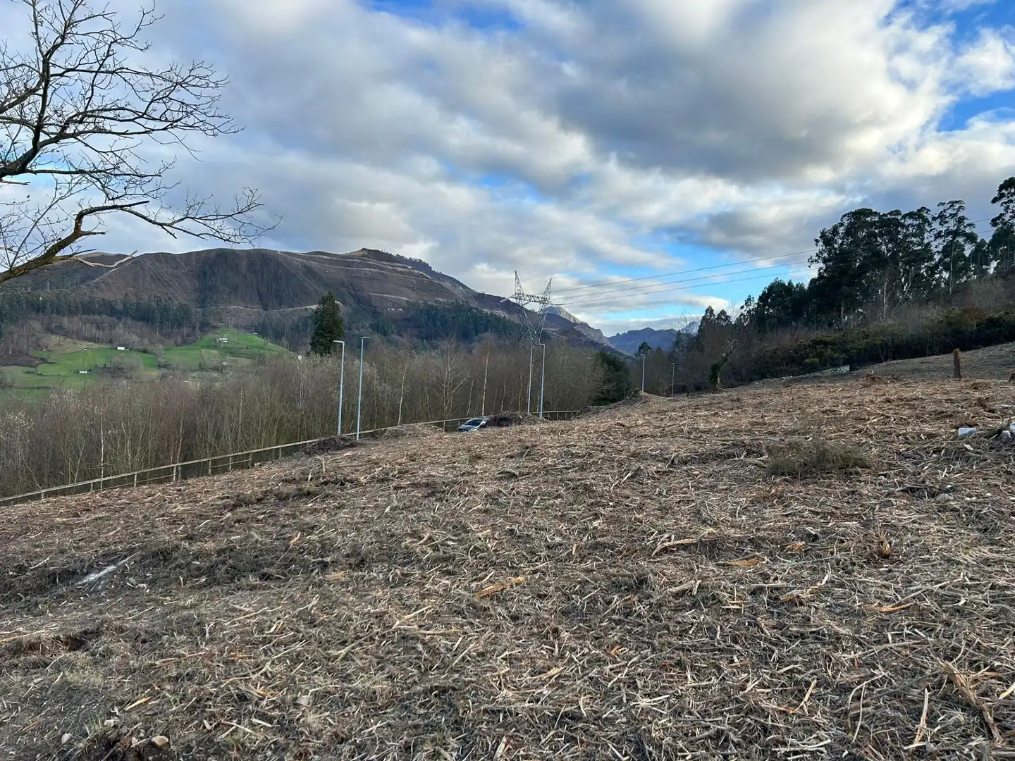 FINCA EDIFICABLE EN URBANIZACIÓN PRIVADA AL LADO DEL PUENTE ROMANO, imatge 2