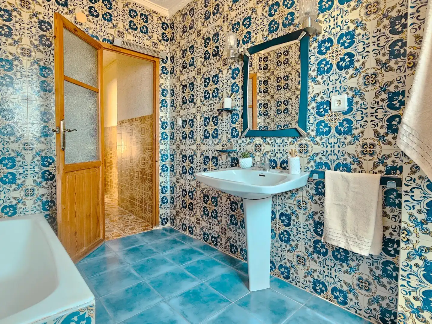 Baño de Finca rústica en venta en La Llosa de Ranes con Aire acondicionado, Jardín privado y Terraza