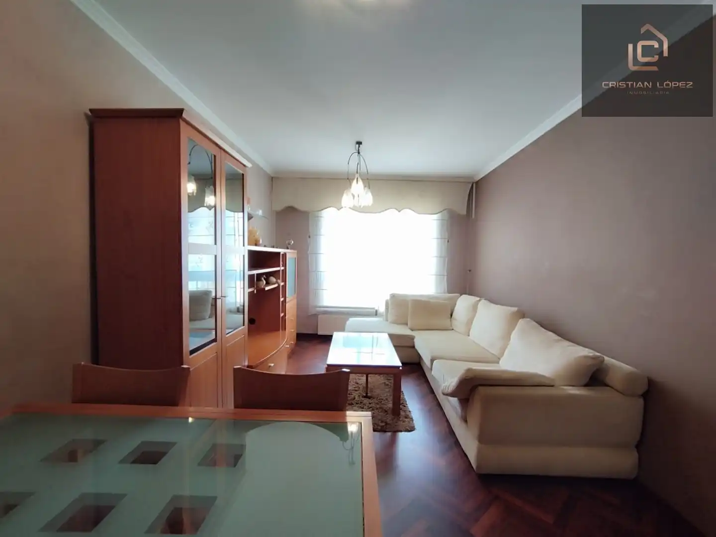 Sala de estar de Piso en venta en A Coruña Capital  con Calefacción, Jardín privado y Parquet