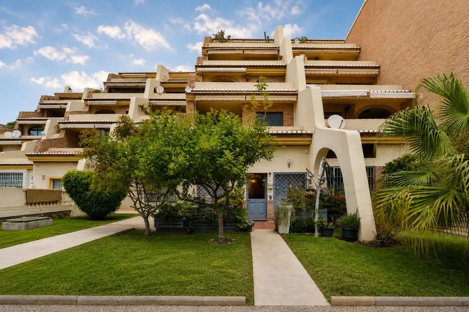 Rez-de-chaussée à vendre à Calle Calle Montepino Sur