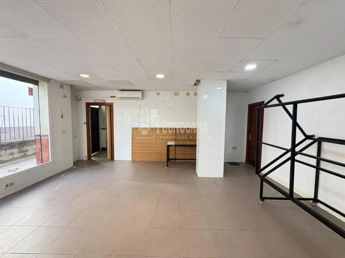 Local comercial en venda a Andújar, imagen 8