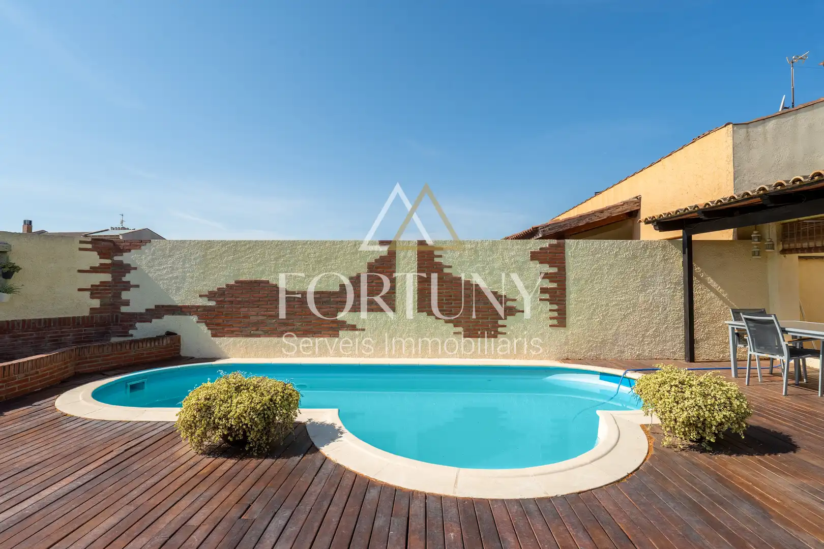 House with pool for sale in MONTBRIO DE, imagen 3