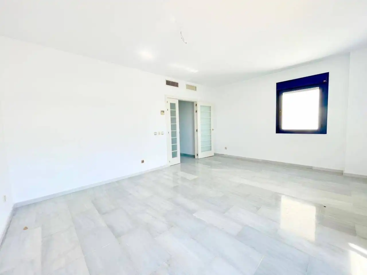 Ático con terraza en venta en Calle Vista Africa 4, imagen 5