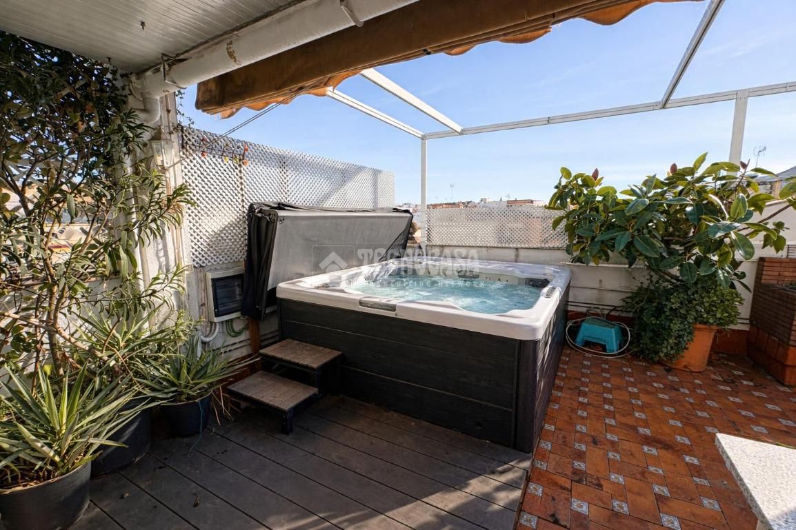 Terrace of House or chalet for sale in  Sevilla Capital