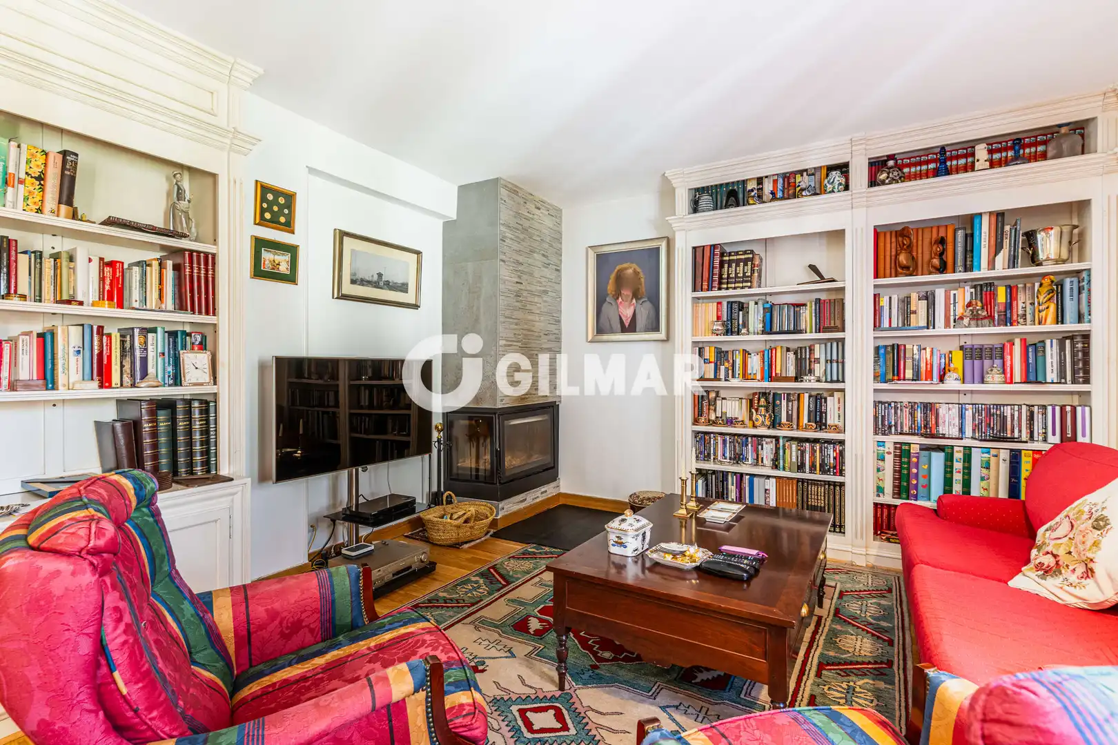Sala de estar de Casa adosada en venta en Monte Rozas