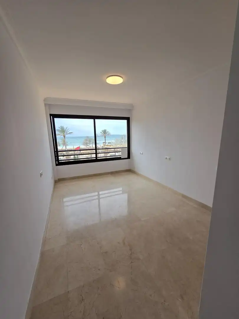 Dormitori de Pis de lloguer en  Palma de Mallorca amb Calefacció, Parquet i Terrassa