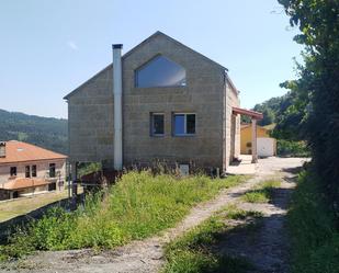 Vista exterior de Casa o xalet en venda en Cotobade amb Terrassa