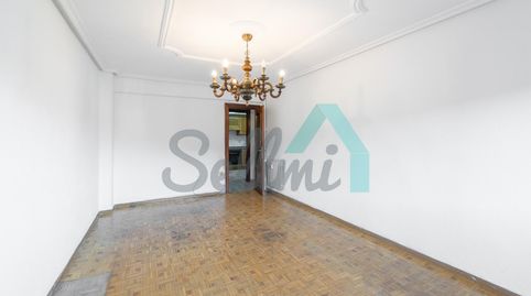 Foto 5 de Piso en venta en Margarita Xirgu, La Calzada, Gijón