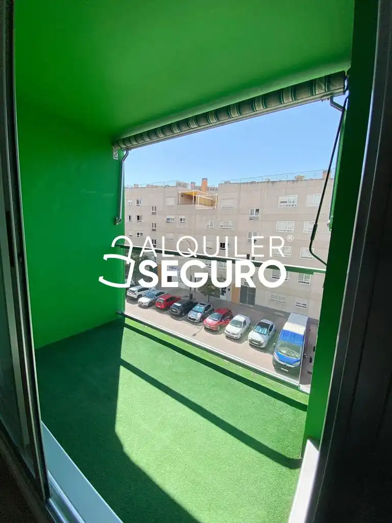 Exterior view of Flat for rent in Madrid  with Air Conditioner, Heating and Terrace