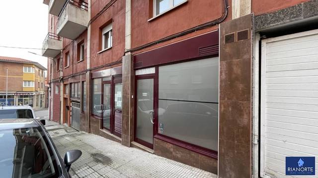 Local comercial en Alquiler en Calle Altamira Baja en Luanco - Aramar - Antromero