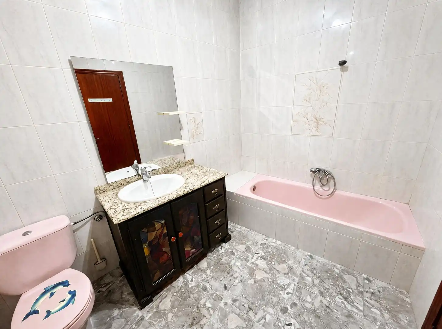 Bathroom of Houses for sale in Arjonilla  with Community pool