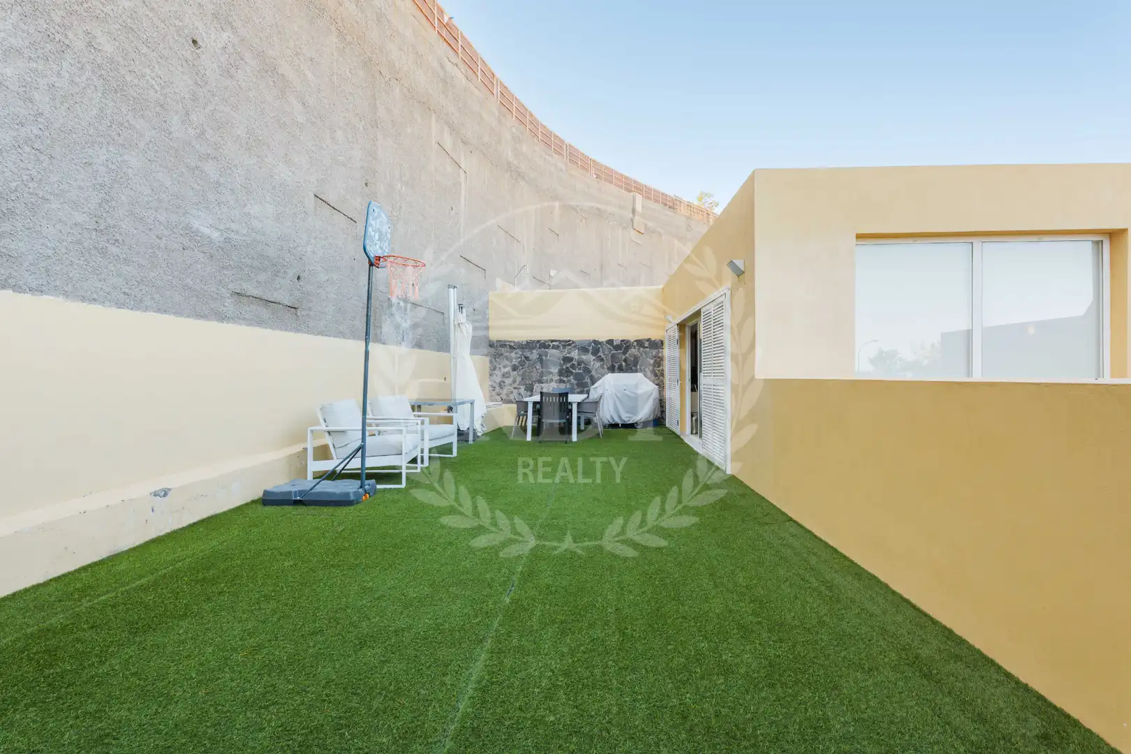 Terrassa de Casa adosada en venda en Santa Cruz de Tenerife amb Jardí privat, Terrassa i Moblat