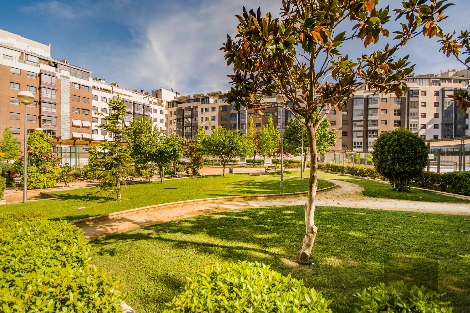 Exterior view of Flat for sale in Madrid  with Air Conditioner, Heating and Storage room