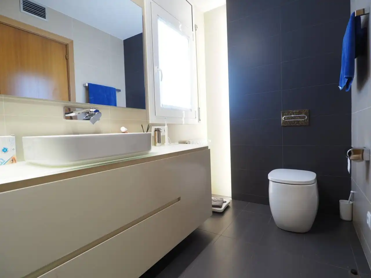 Casa o chalet en venta en Calle Travessia del Tibidabo, Canovelles