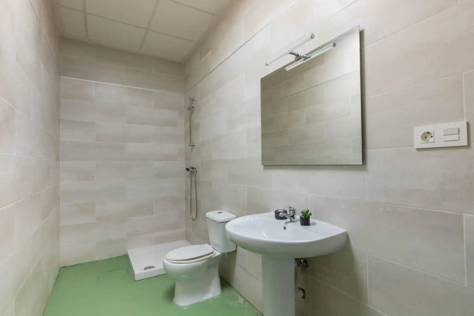 Badezimmer von Maisonette zum Verkauf in Fortuna mit Terrasse, Möbliert und Balkon