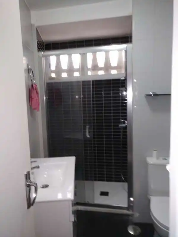 Bathroom of Flat for rent in Salamanca  with Heating, Furnished and Oven