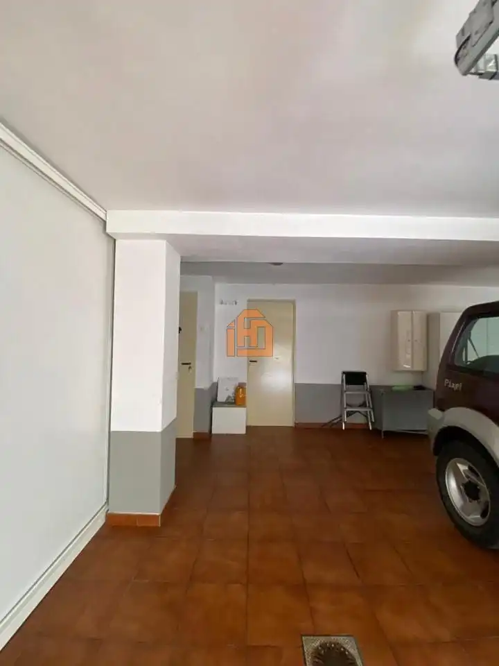 Houses for sale in Sariegos  with Heating and Parquet flooring
