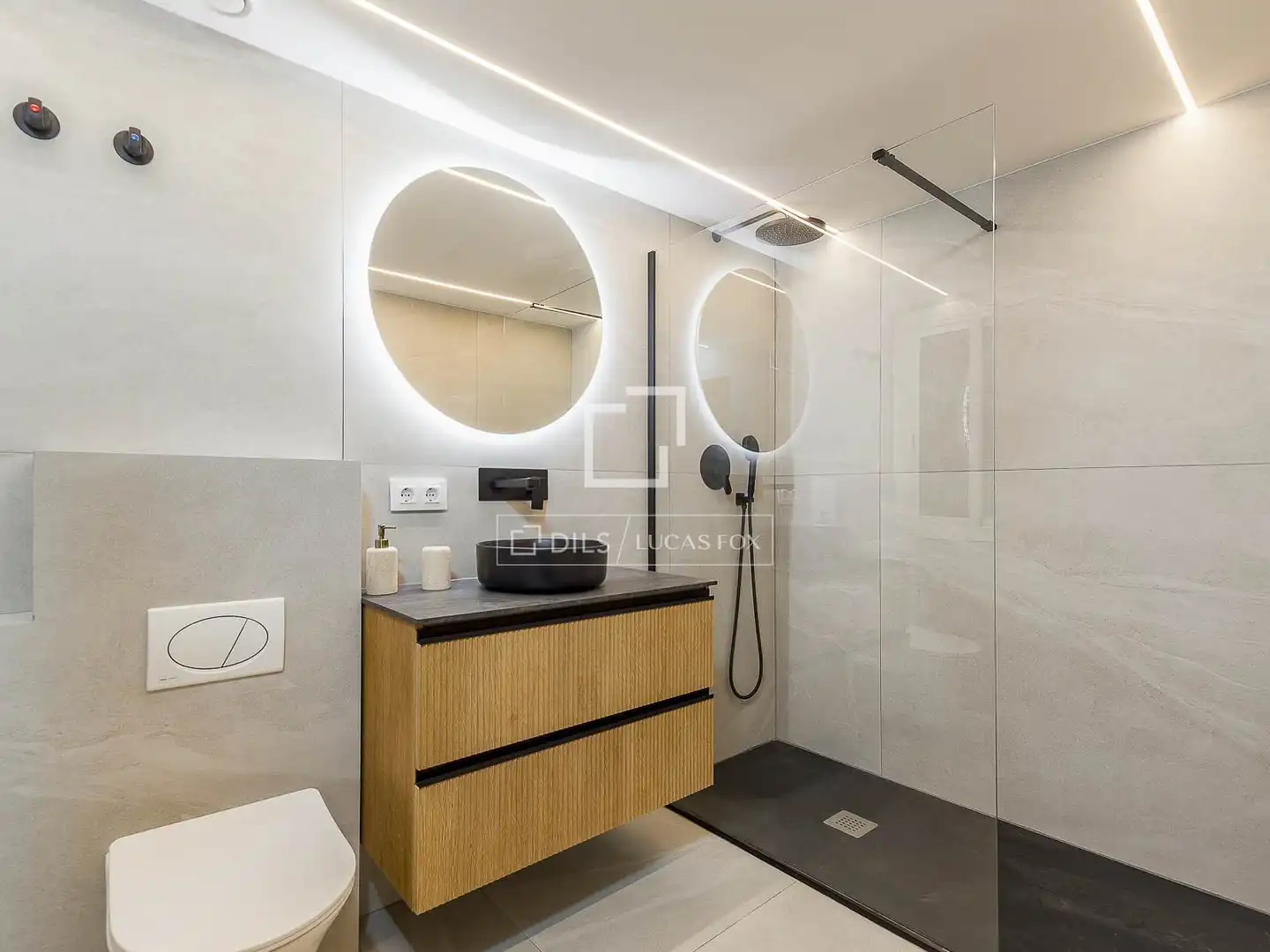 Baño de Piso en venta en Sant Joan de Vilatorrada con Aire acondicionado, Terraza y Amueblado