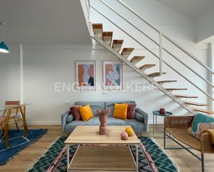 Living room of Loft to rent in San Sebastián de los Reyes  with Air Conditioner, Heating and Parquet flooring