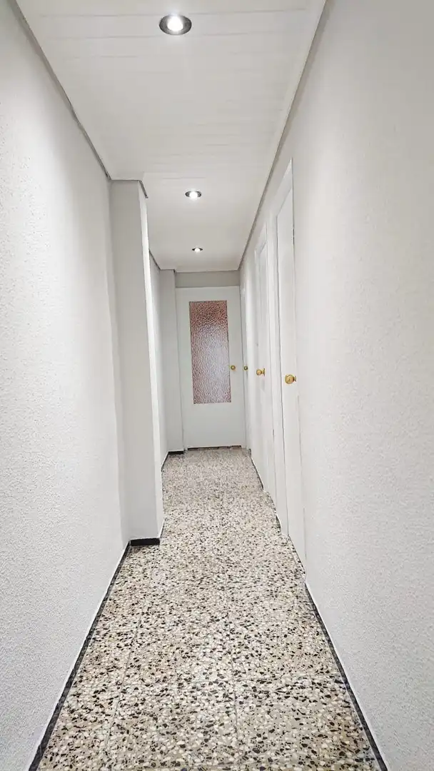Wohnung zum Verkauf in Elche / Elx mit Möbliert und Balkon