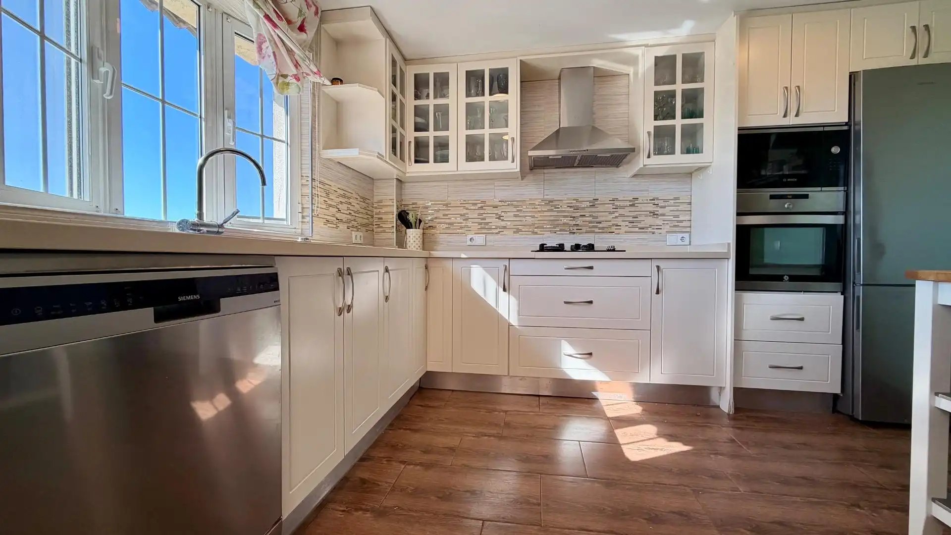Kitchen of Houses for sale in Elche / Elx  with Air Conditioner, Heating and Terrace