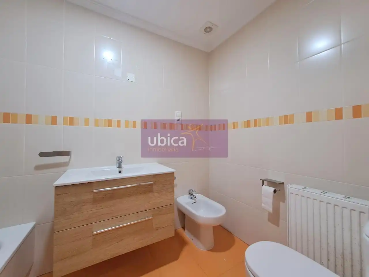 Bathroom of Flat for sale in Salceda de Caselas  with Heating